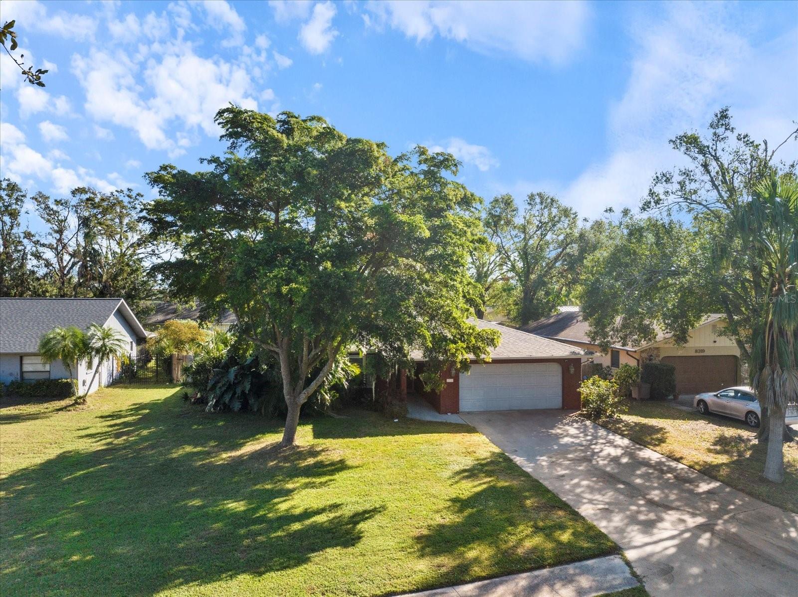 8315 SYLVAN WOODS DR, SARASOTA, FL, 34243