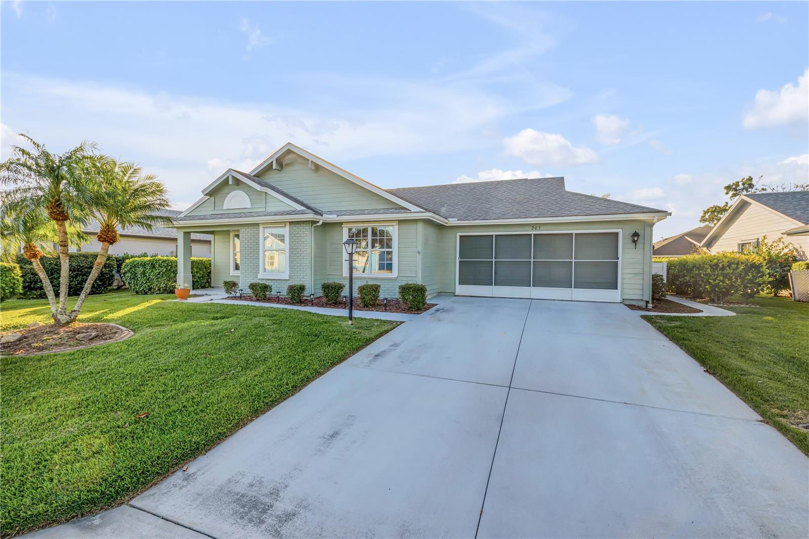 203 FAIRGREEN AVE, NEW SMYRNA BEACH, FL, 32168