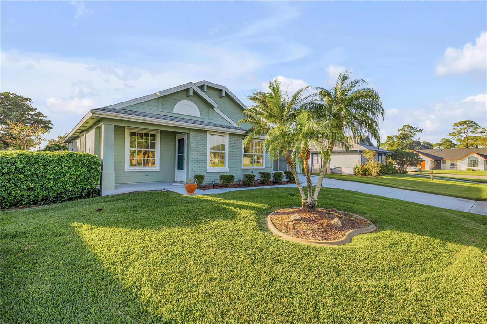 203 FAIRGREEN AVE, NEW SMYRNA BEACH, FL, 32168