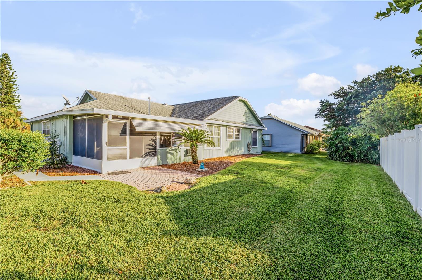 203 FAIRGREEN AVE, NEW SMYRNA BEACH, FL, 32168