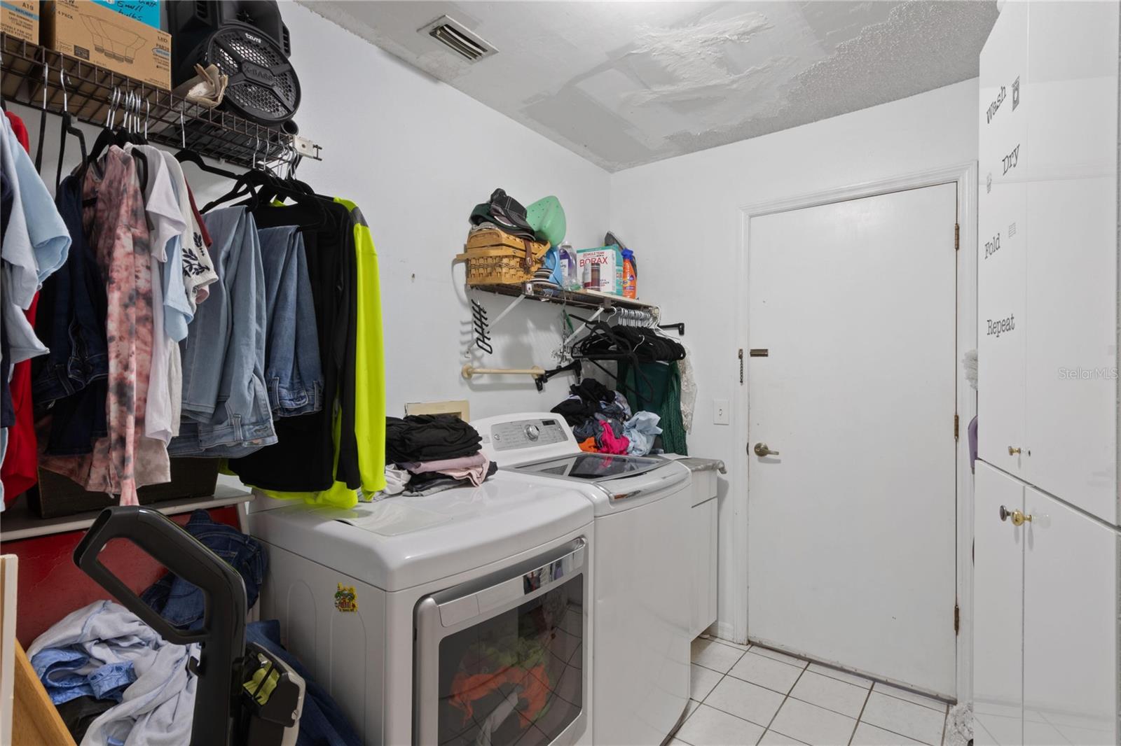 4727 WINDFLOWER CIR, TAMPA, FL, 33624