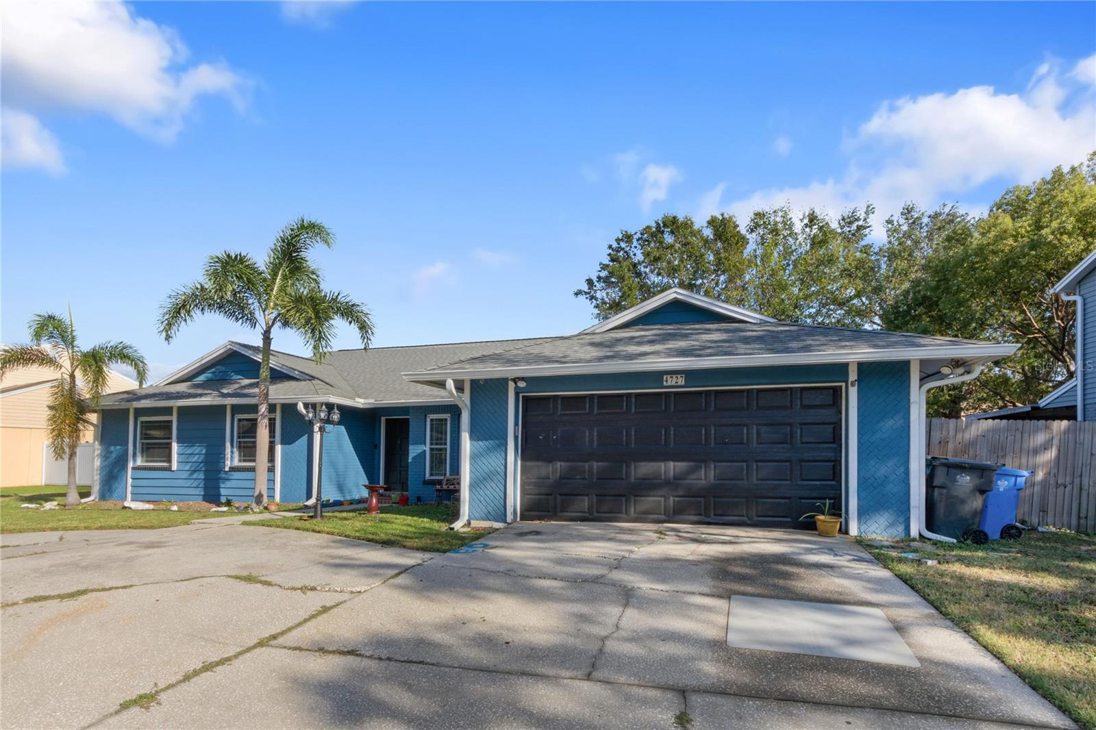 4727 WINDFLOWER CIR, TAMPA, FL, 33624