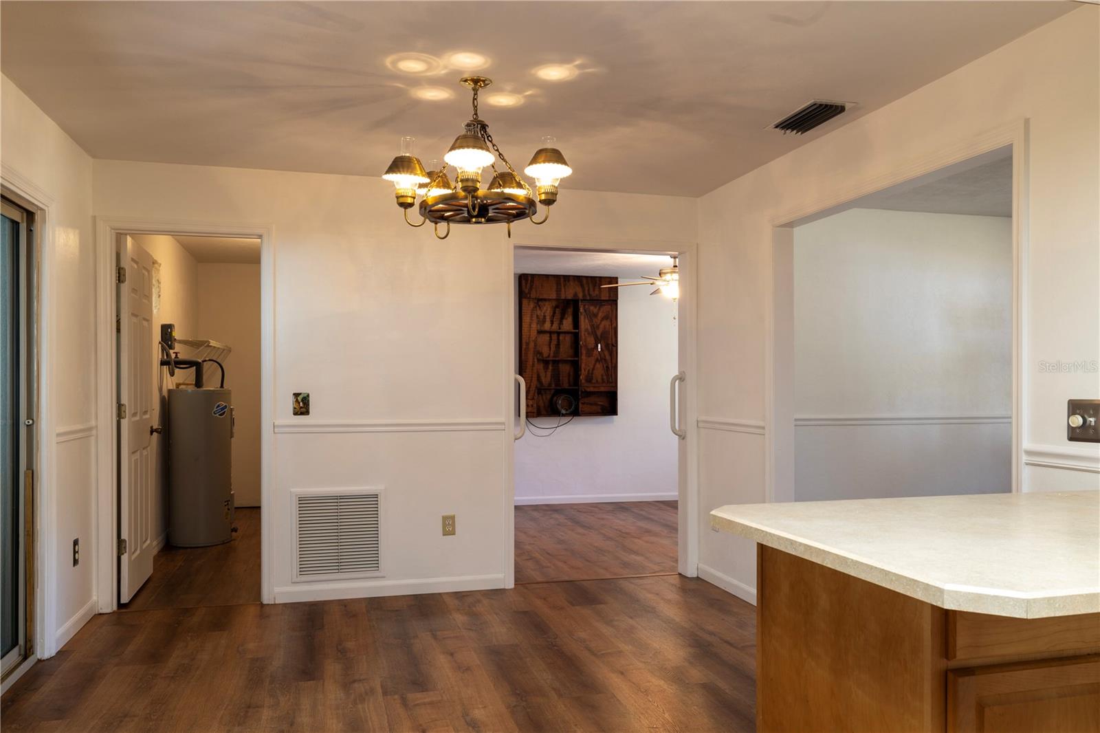 230 SW CHARLIE LN, LAKE CITY, FL, 32024