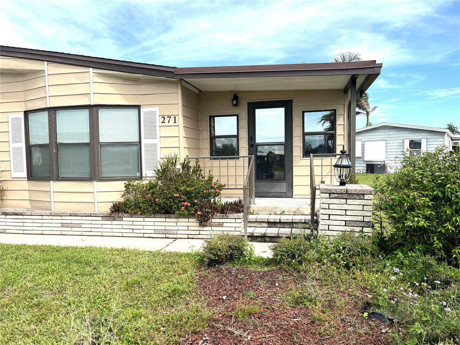 271 CAPTAINS CT, NORTH PORT, FL, 34287