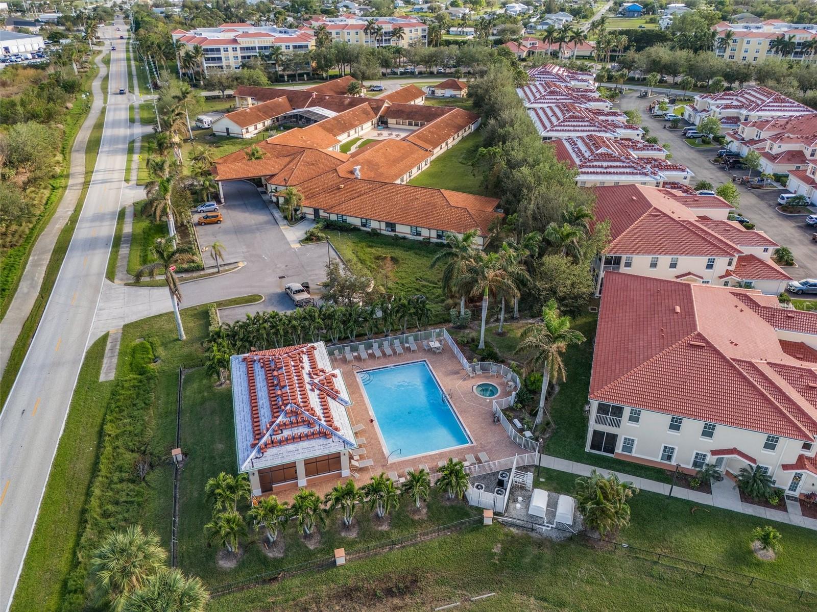 240 W END DR #212, PUNTA GORDA, FL, 33950