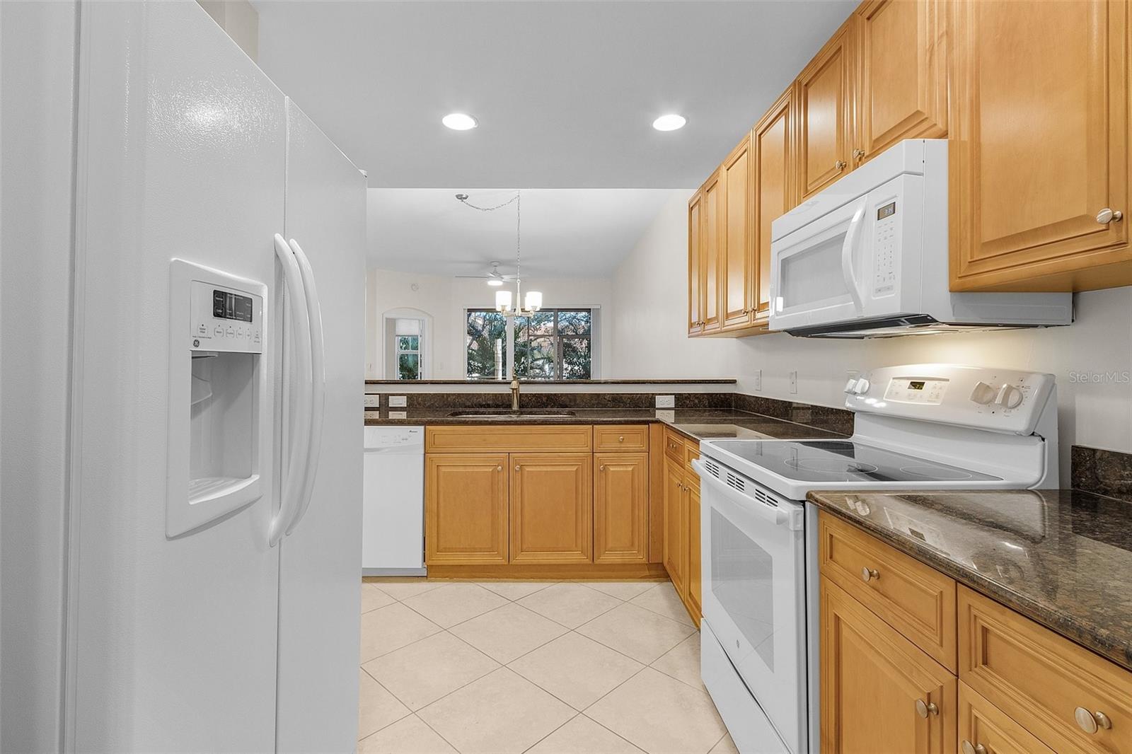 240 W END DR #212, PUNTA GORDA, FL, 33950