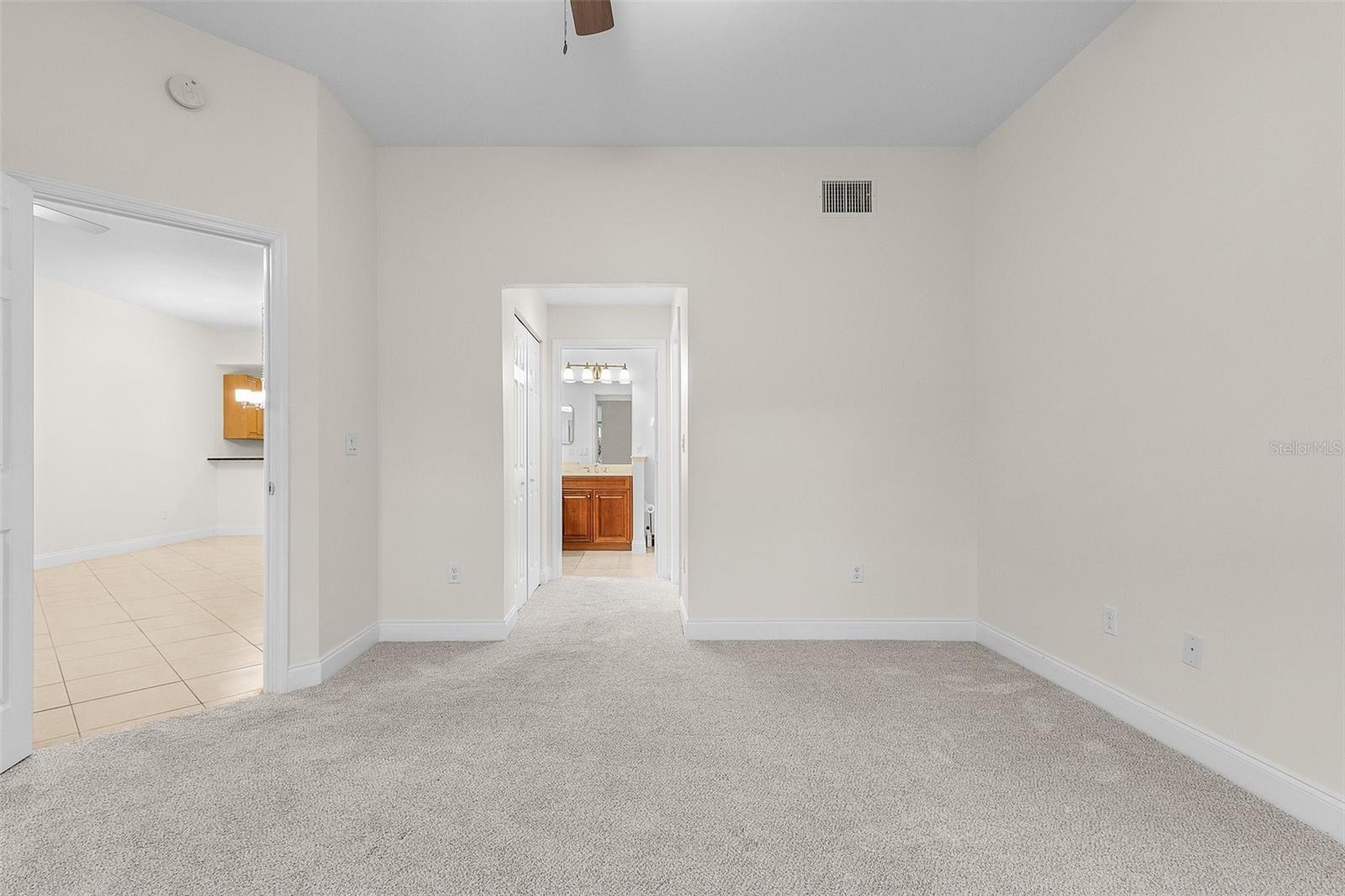 240 W END DR #212, PUNTA GORDA, FL, 33950