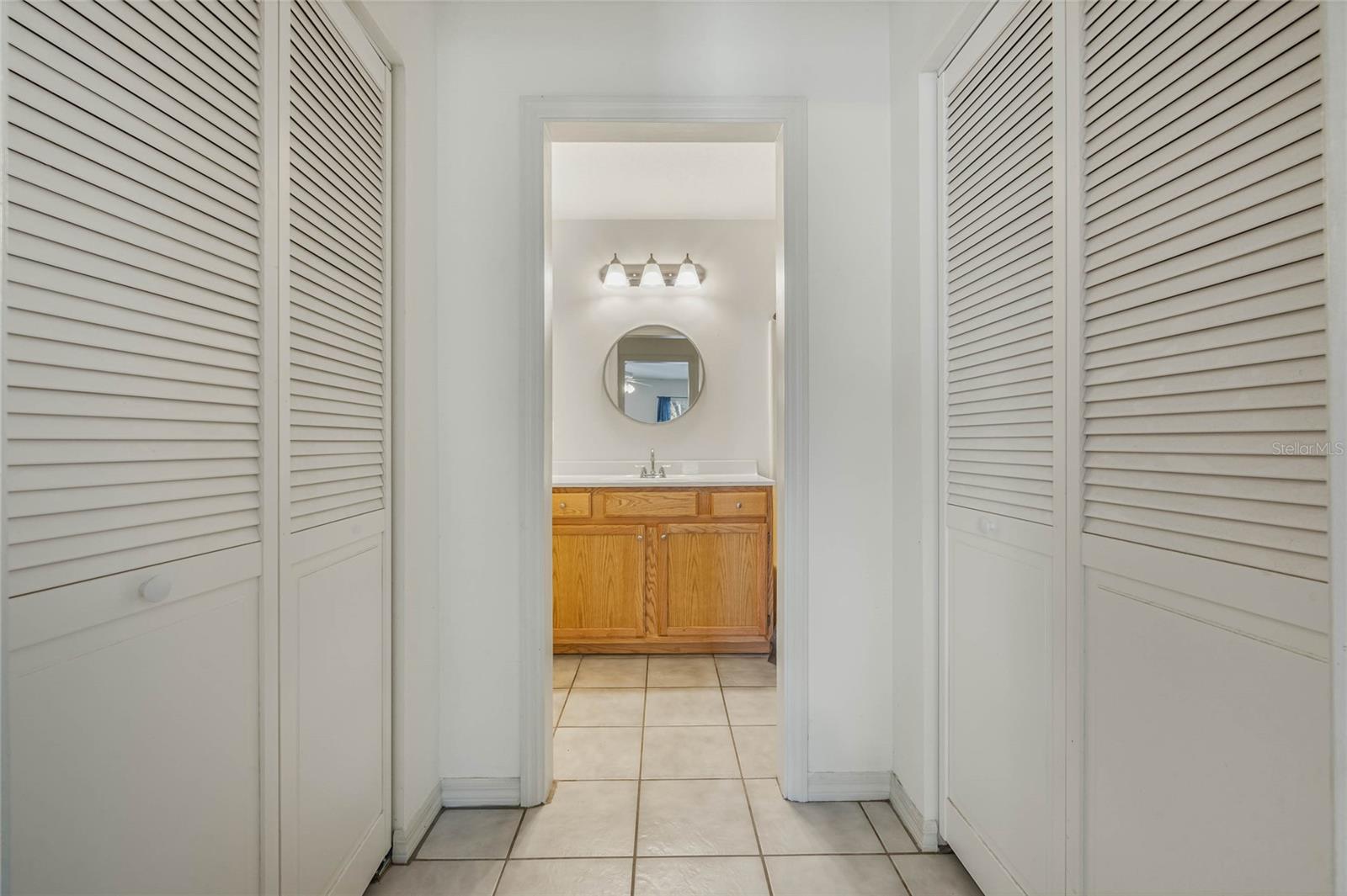 40335 PALM ST, LADY LAKE, FL, 32159