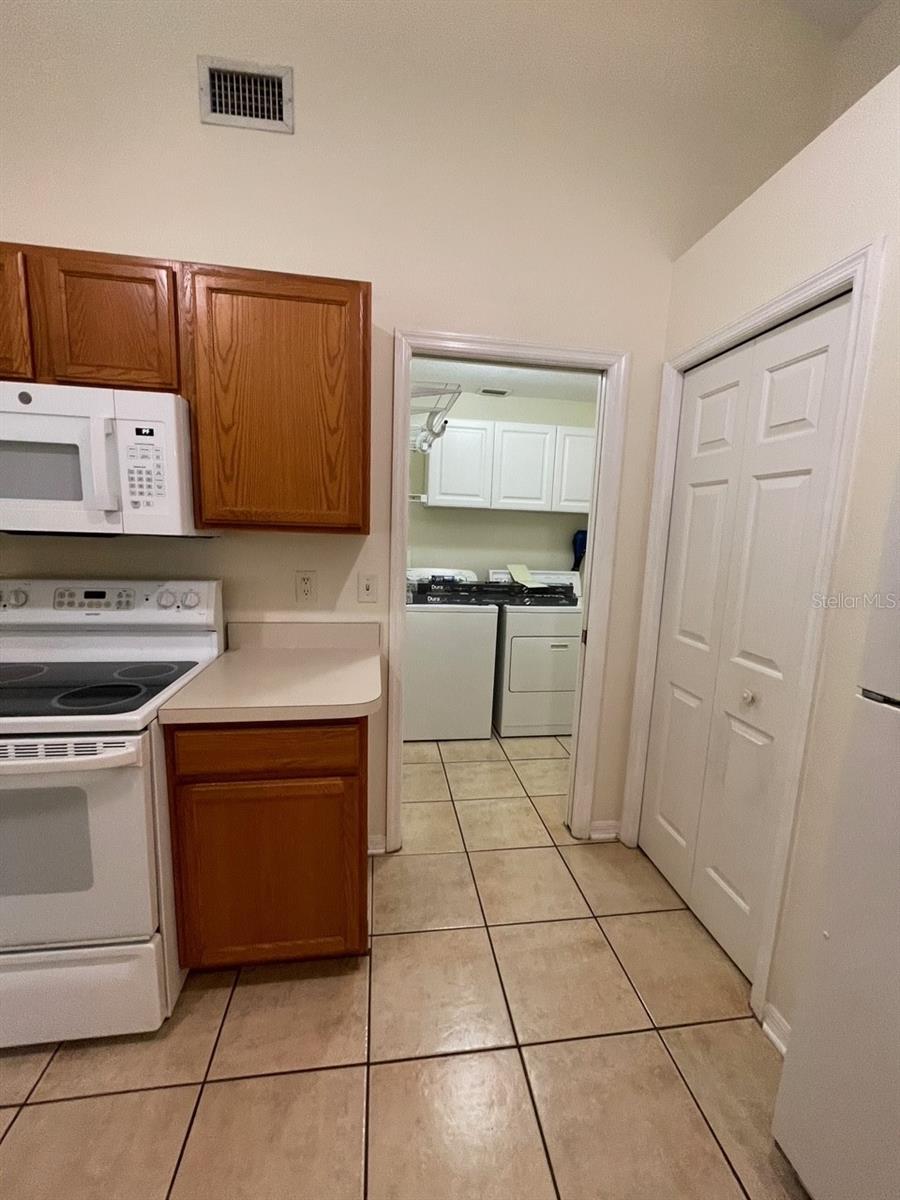 32527 CRYSTAL BREEZE, LEESBURG, FL, 34788