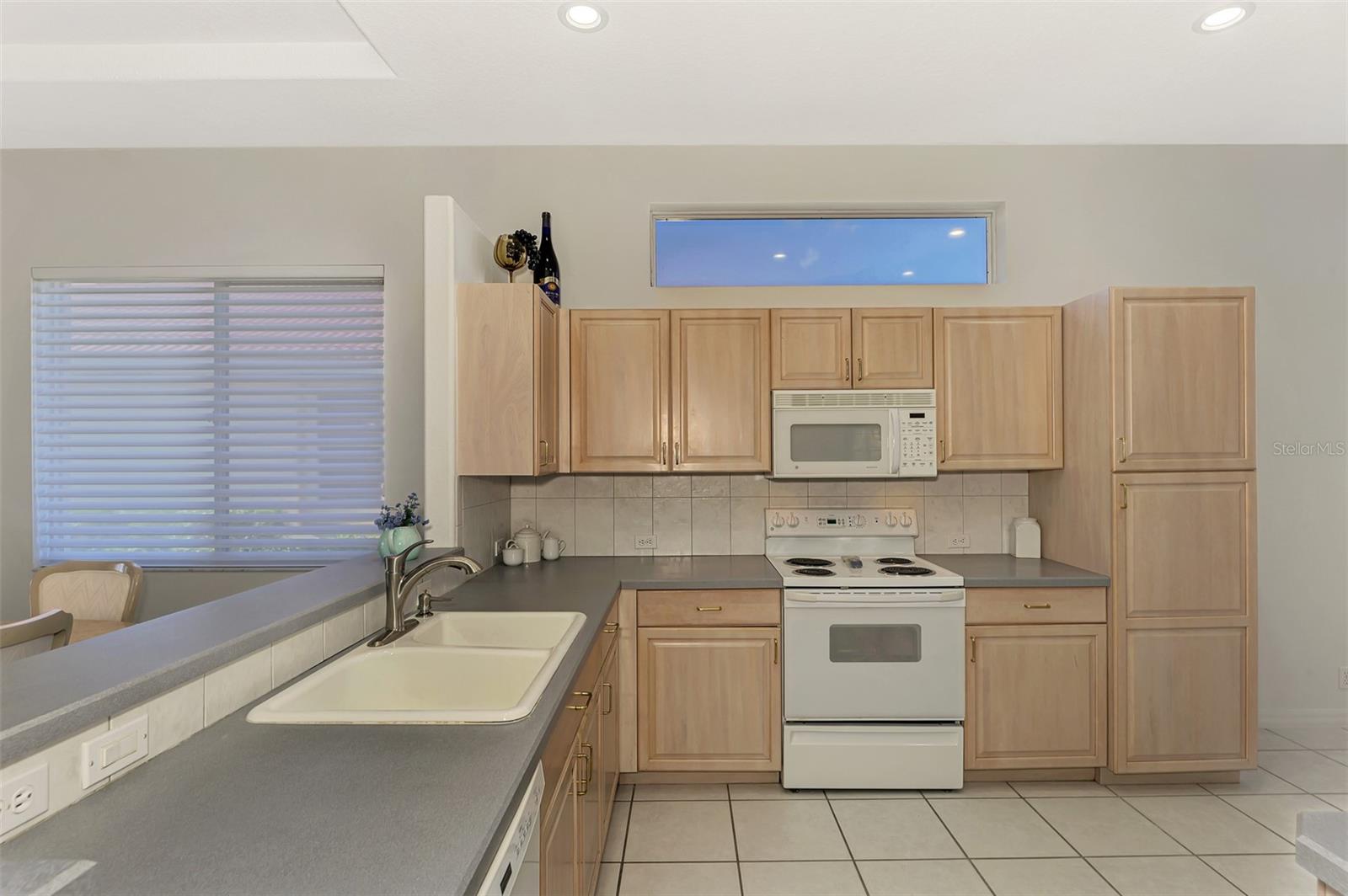 3238 OSPREY LN, PORT CHARLOTTE, FL, 33953