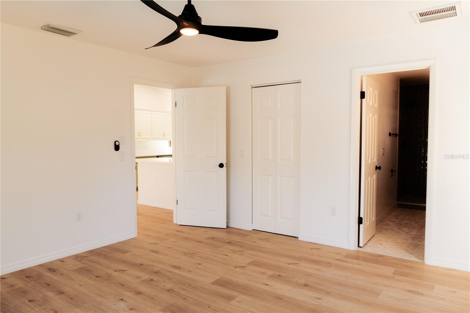 9053 NAKOMA WAY, WEEKI WACHEE, FL, 34613