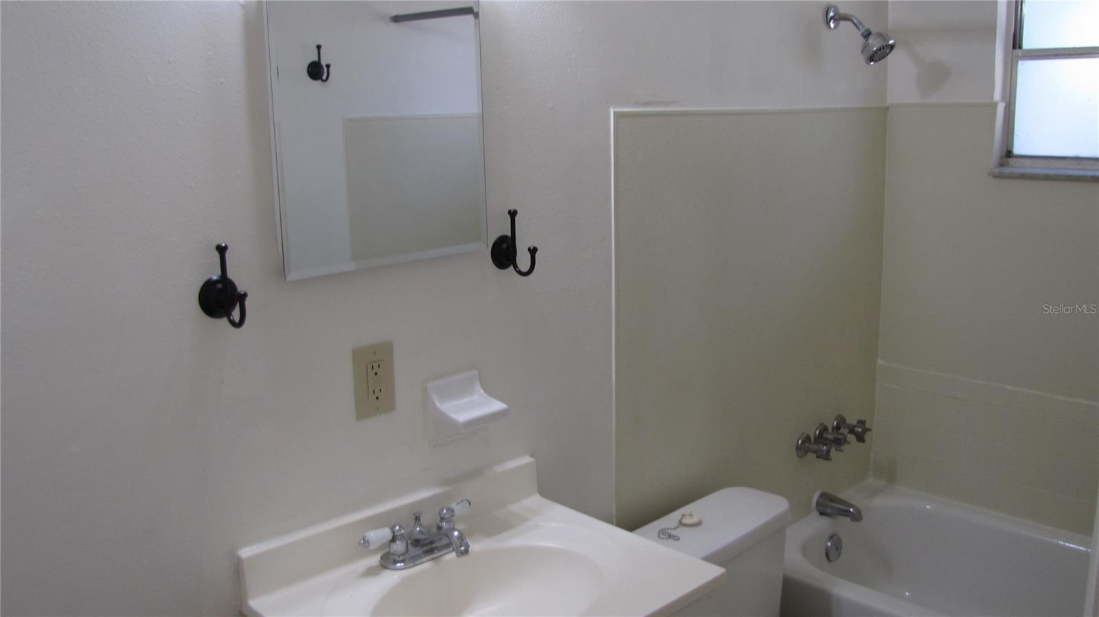 10807 N 11TH ST, TAMPA, FL, 33612
