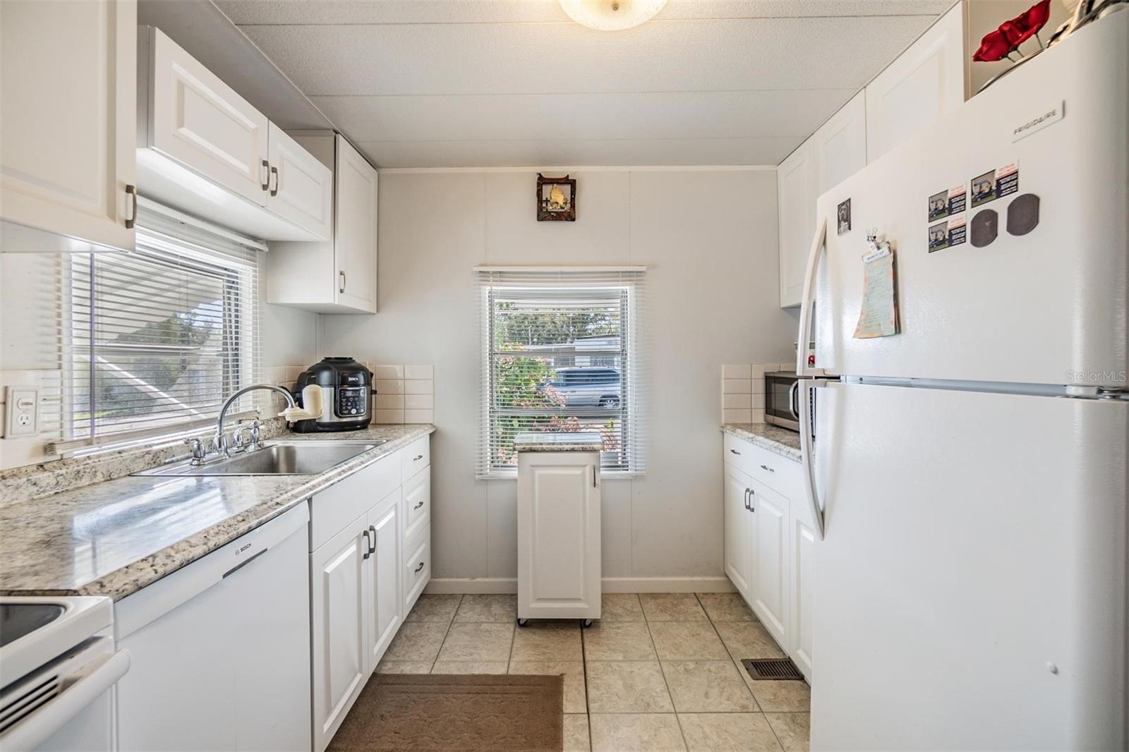 37021 SANDRA AVE, ZEPHYRHILLS, FL, 33542