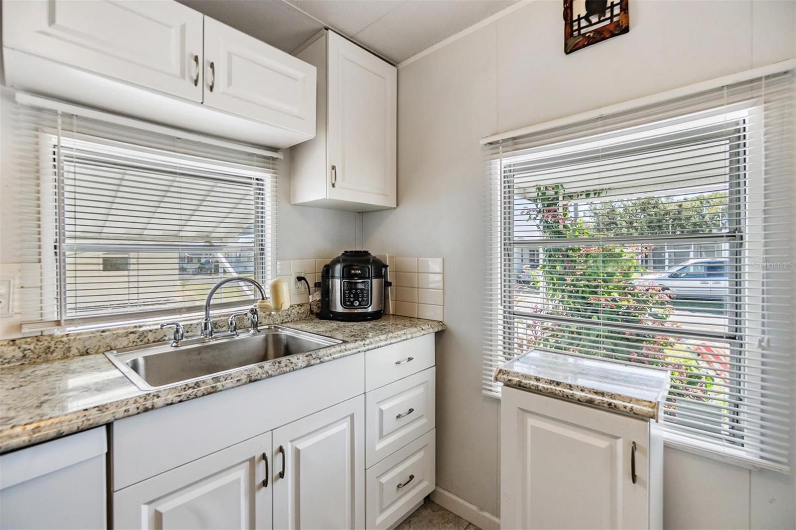 37021 SANDRA AVE, ZEPHYRHILLS, FL, 33542