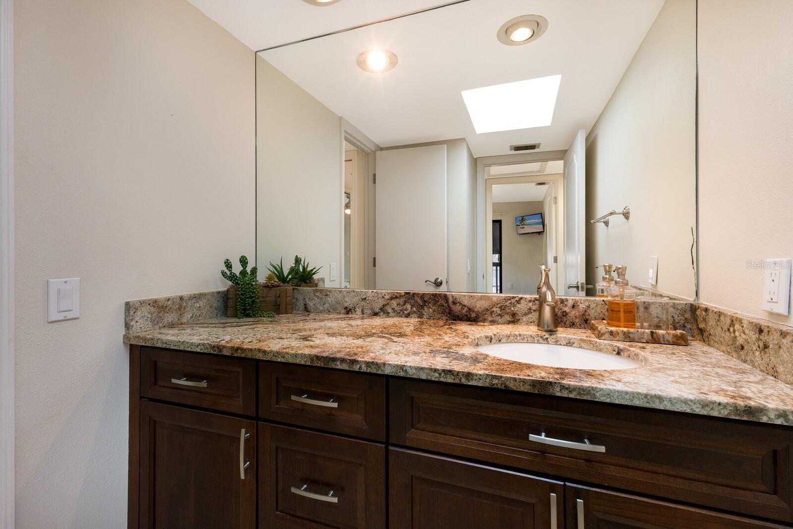 1479 LANDINGS CIR #41, SARASOTA, FL, 34231