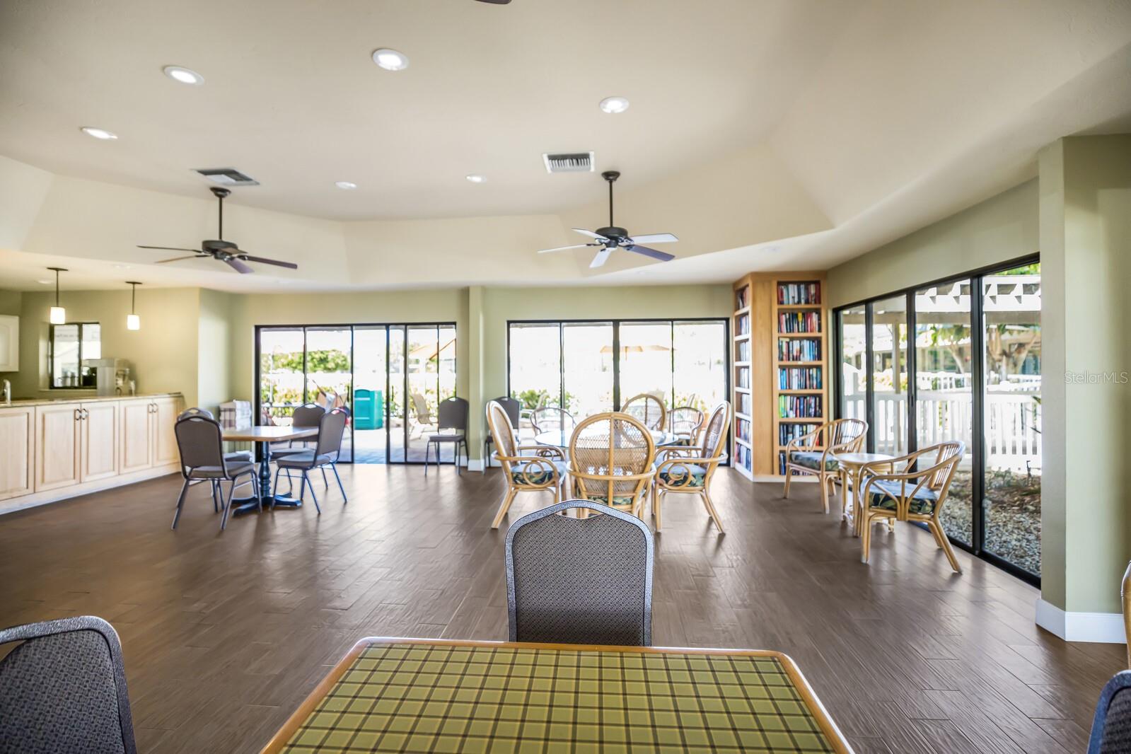 1479 LANDINGS CIR #41, SARASOTA, FL, 34231
