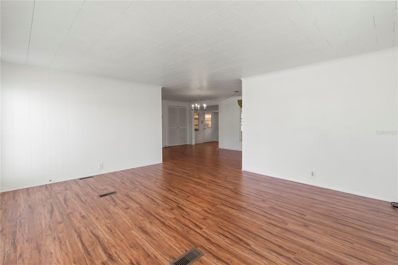 2107 PALMA SOLA BLVD #84, BRADENTON, FL, 34209