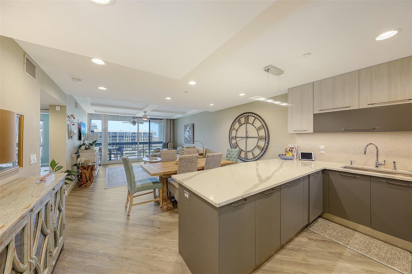 1095 GULF OF MEXICO DR #502, LONGBOAT KEY, FL, 34228