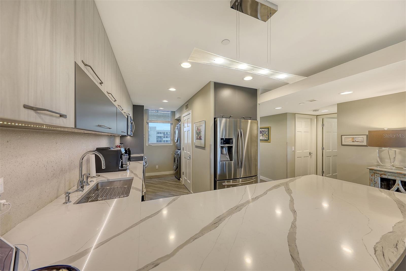 1095 GULF OF MEXICO DR #502, LONGBOAT KEY, FL, 34228