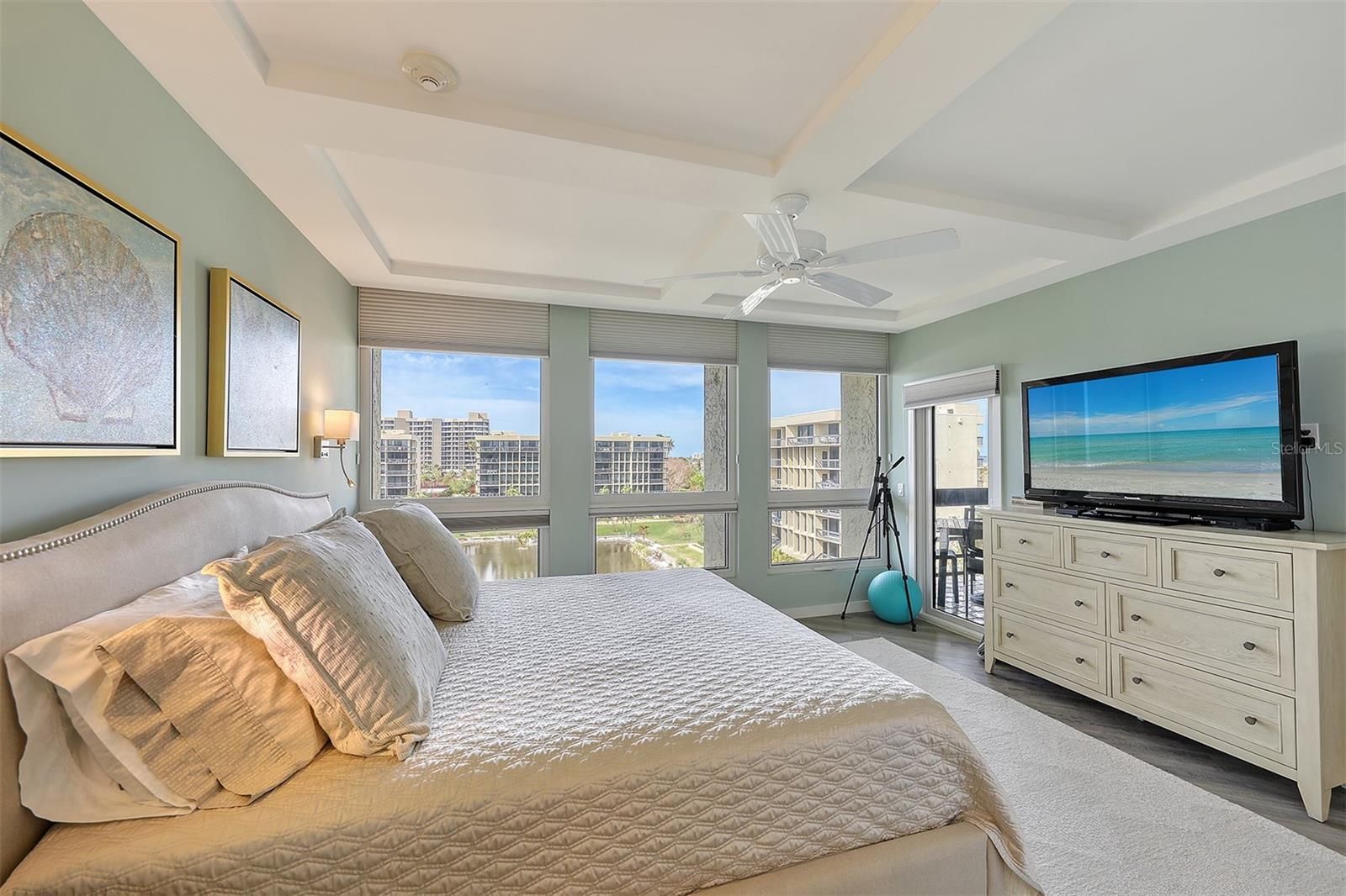 1095 GULF OF MEXICO DR #502, LONGBOAT KEY, FL, 34228