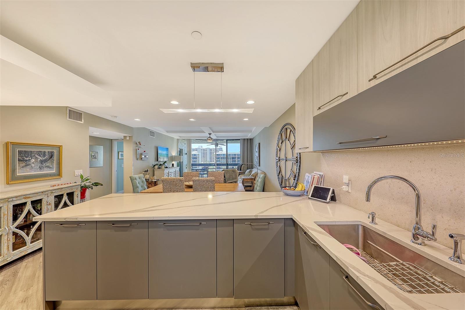 1095 GULF OF MEXICO DR #502, LONGBOAT KEY, FL, 34228