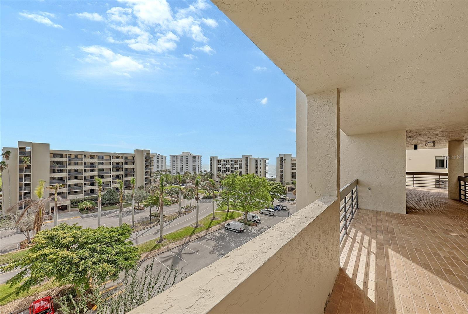 1095 GULF OF MEXICO DR #502, LONGBOAT KEY, FL, 34228