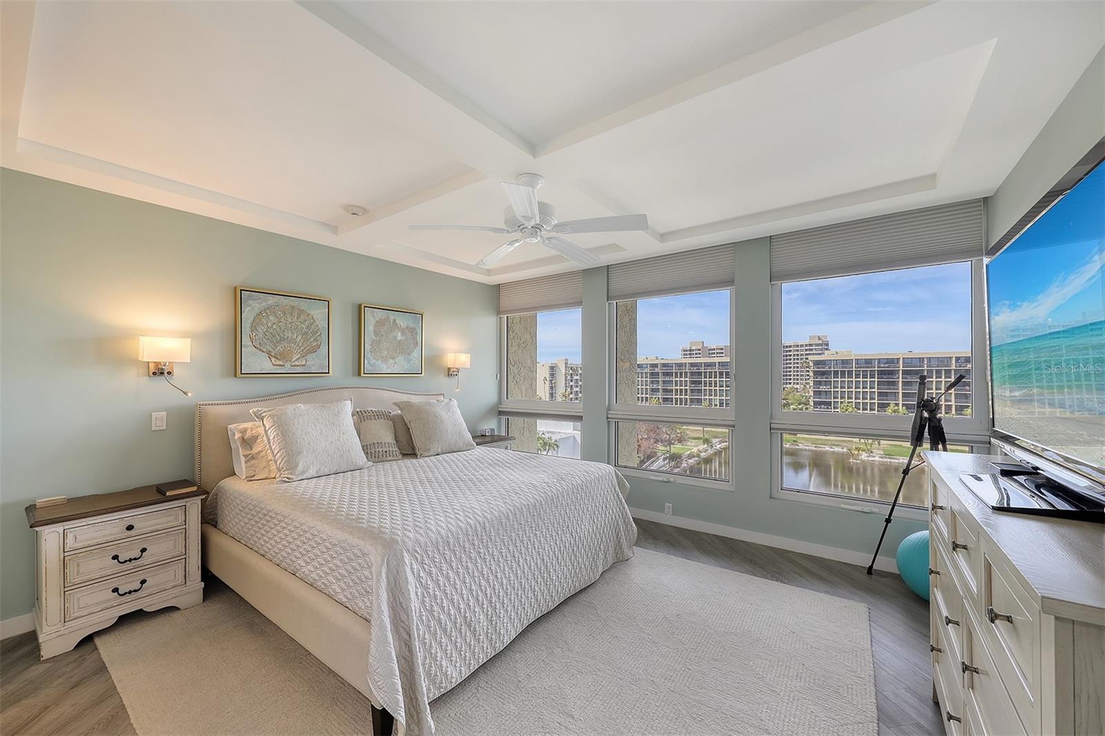 1095 GULF OF MEXICO DR #502, LONGBOAT KEY, FL, 34228