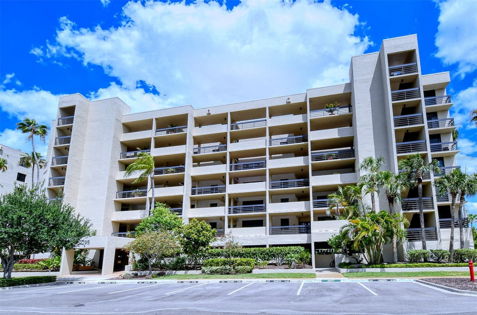 1095 GULF OF MEXICO DR #502, LONGBOAT KEY, FL, 34228