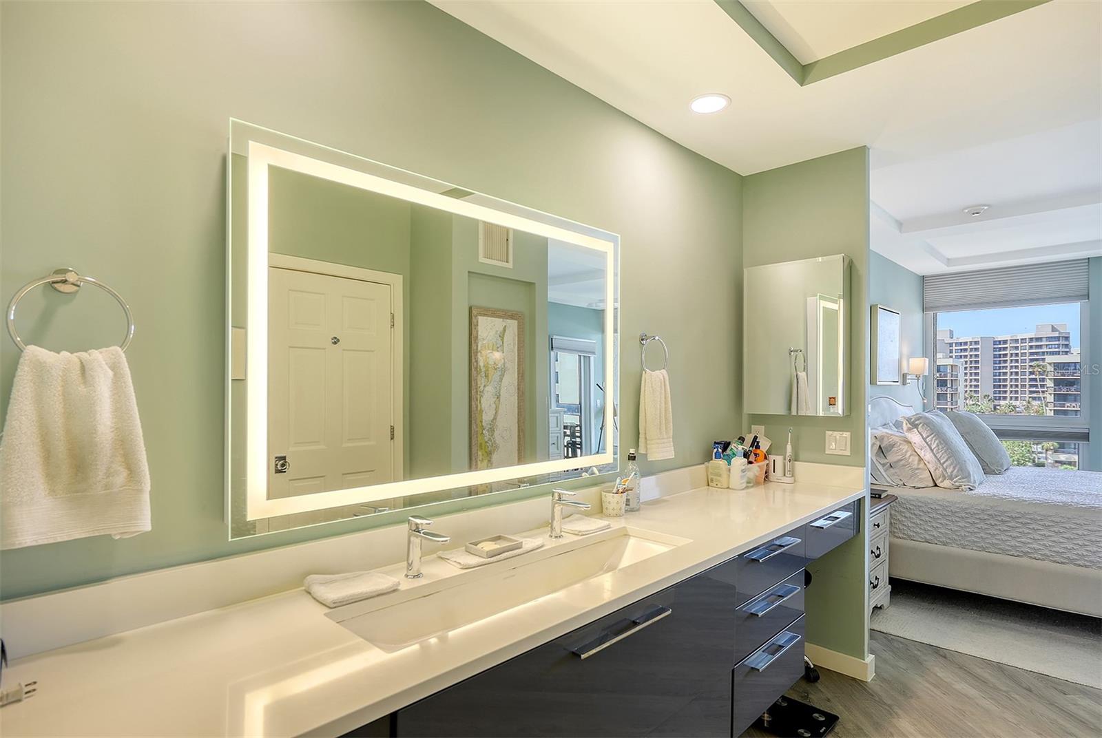 1095 GULF OF MEXICO DR #502, LONGBOAT KEY, FL, 34228