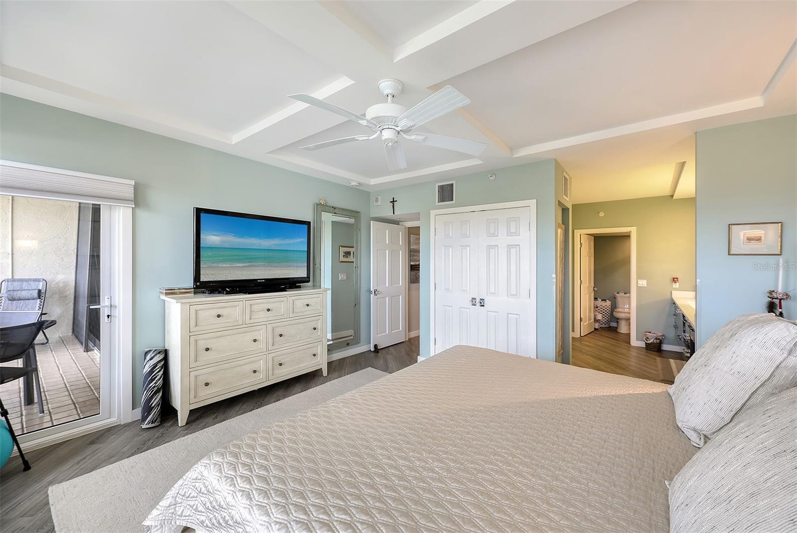 1095 GULF OF MEXICO DR #502, LONGBOAT KEY, FL, 34228