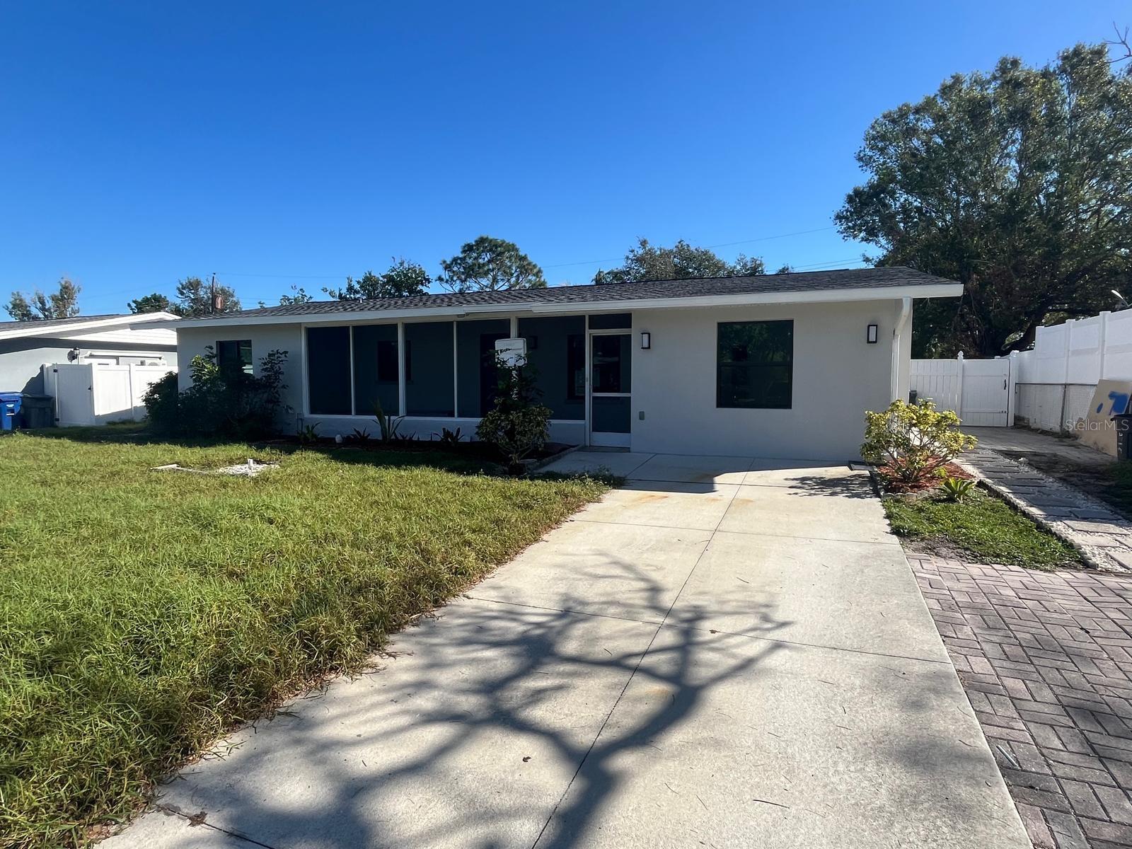 2756 FOUNTAIN PL, SARASOTA, FL, 34235