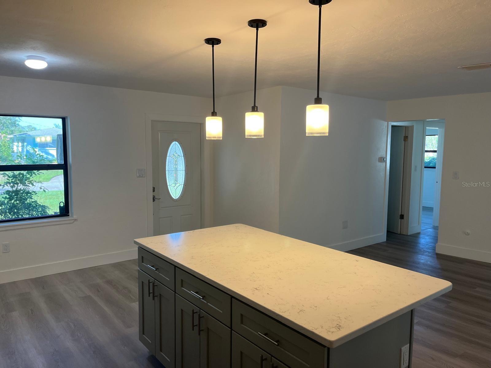 2756 FOUNTAIN PL, SARASOTA, FL, 34235