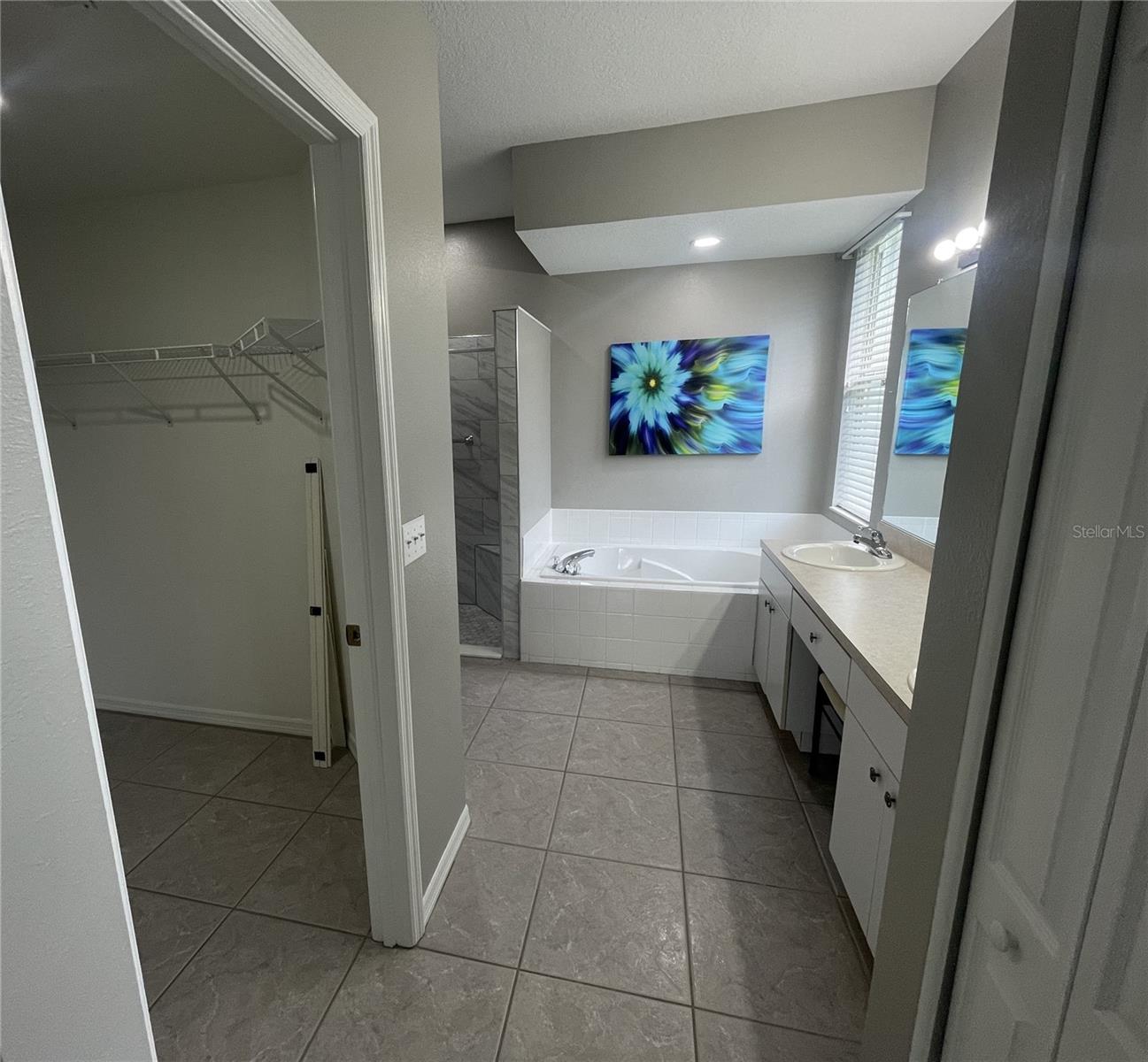2319 W DEL WEBB BLVD, SUN CITY CENTER, FL, 33573