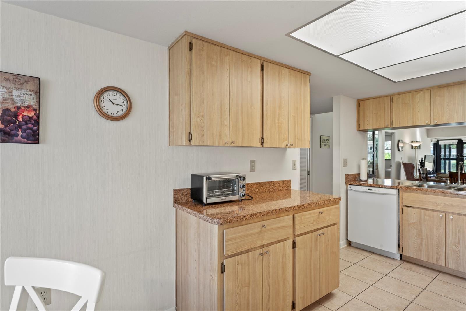 3416 LORI LN #4, NEW PORT RICHEY, FL, 34655