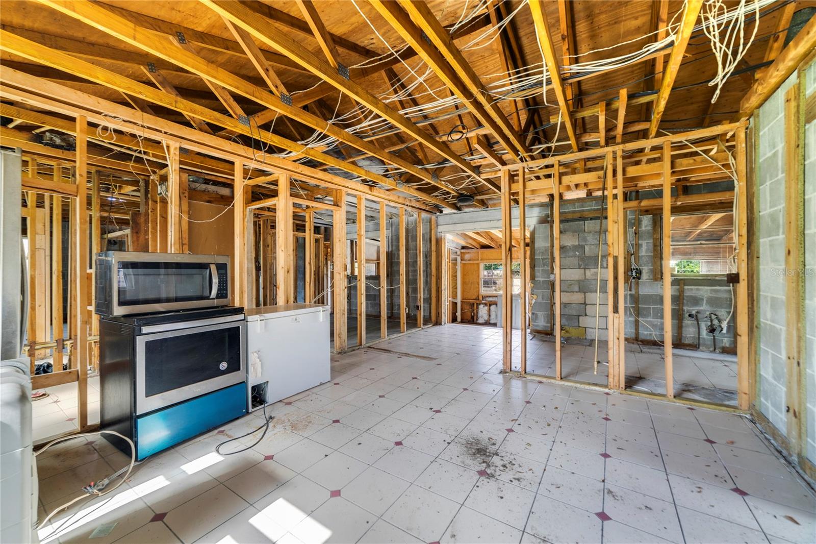 6427 SUNSHINE ST, ORLANDO, FL, 32818