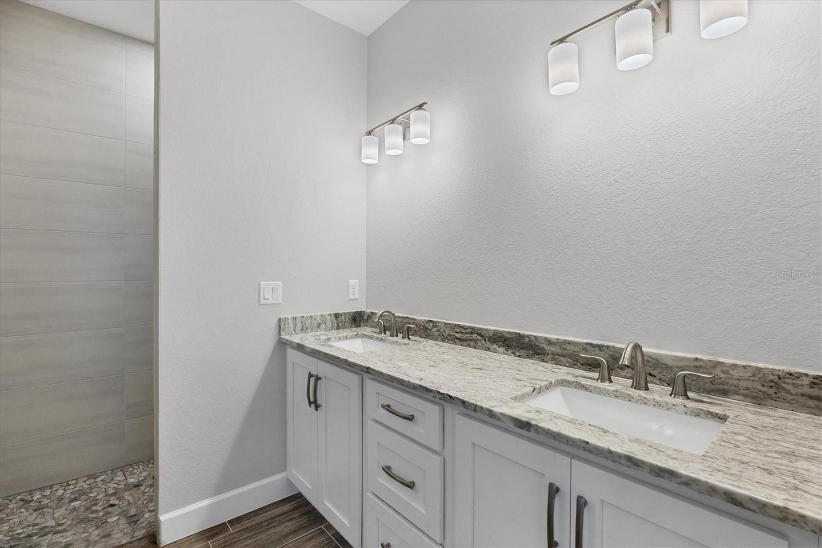 399 SUNSET RD N, ROTONDA WEST, FL, 33947