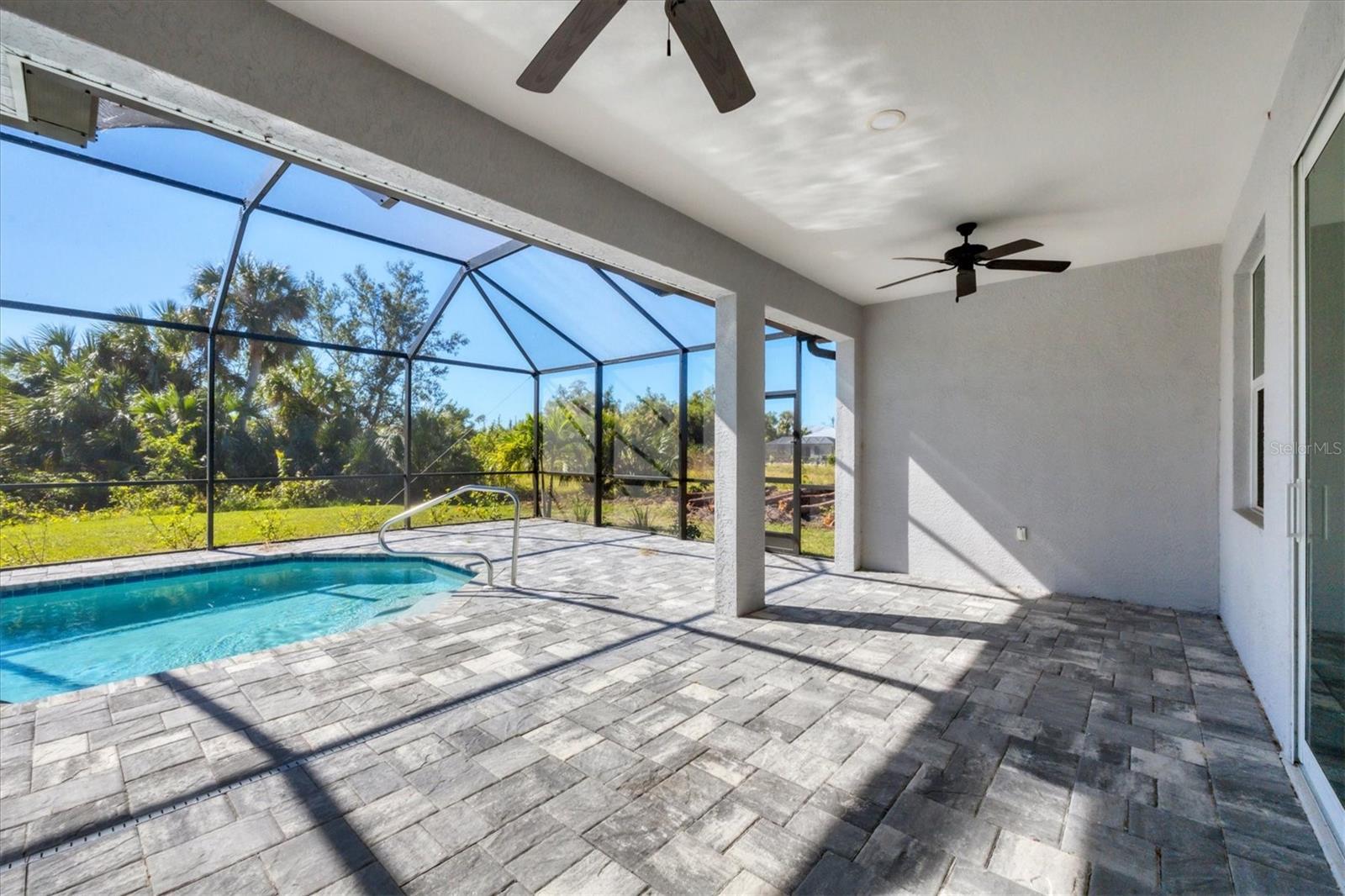 399 SUNSET RD N, ROTONDA WEST, FL, 33947