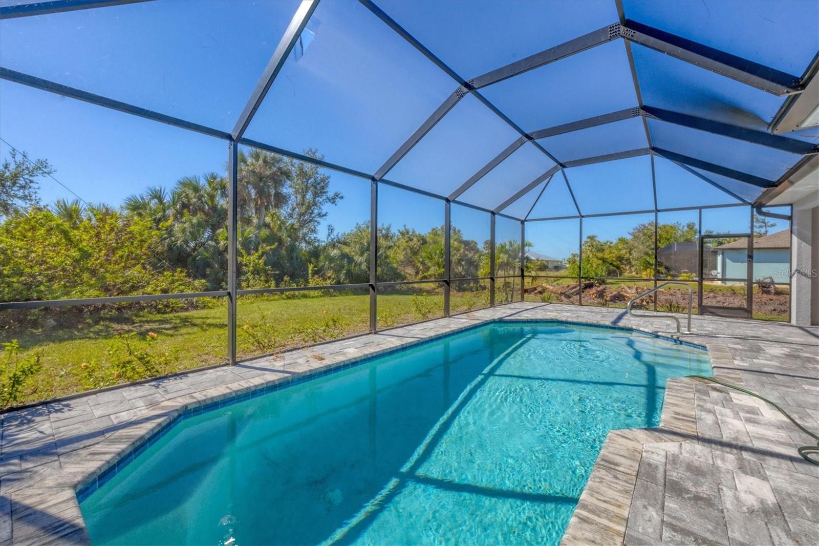 399 SUNSET RD N, ROTONDA WEST, FL, 33947