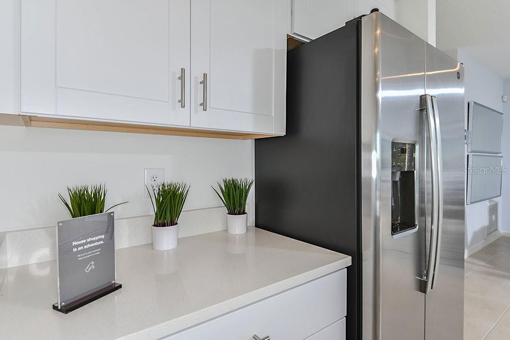 1952 ROSEWOOD CIR, LAKELAND, FL, 33810