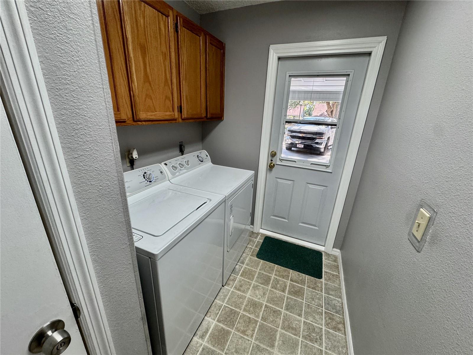 6718 TRAIL RIDGE DR, LAKELAND, FL, 33813