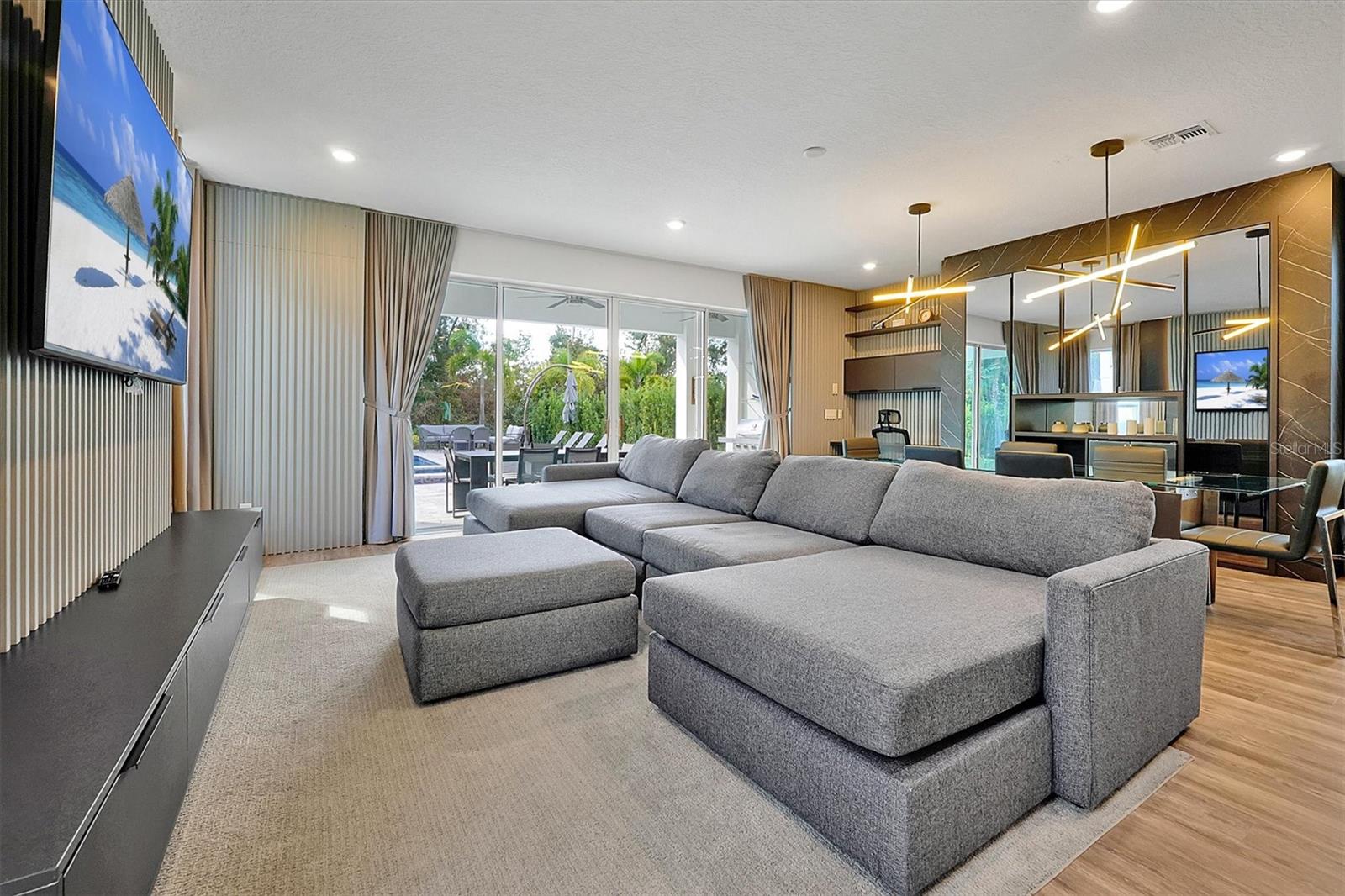 836 DESERT MOUNTAIN CT, REUNION, FL, 34747