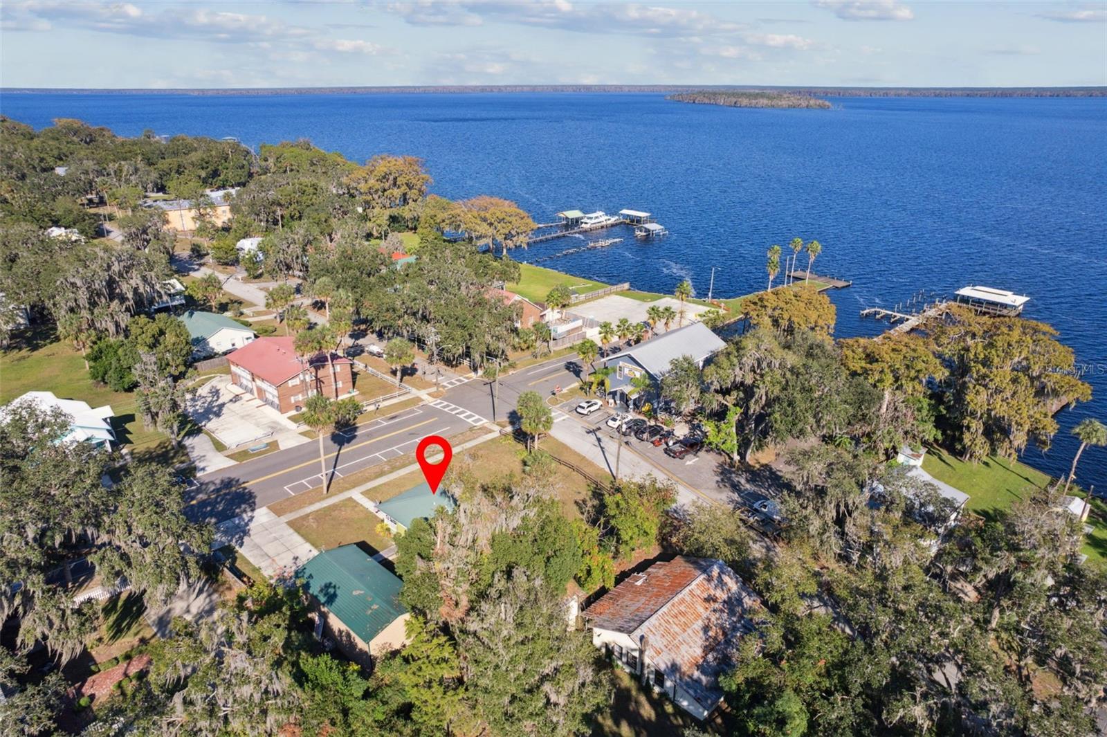 105 CENTRAL AVE, CRESCENT CITY, FL, 32112