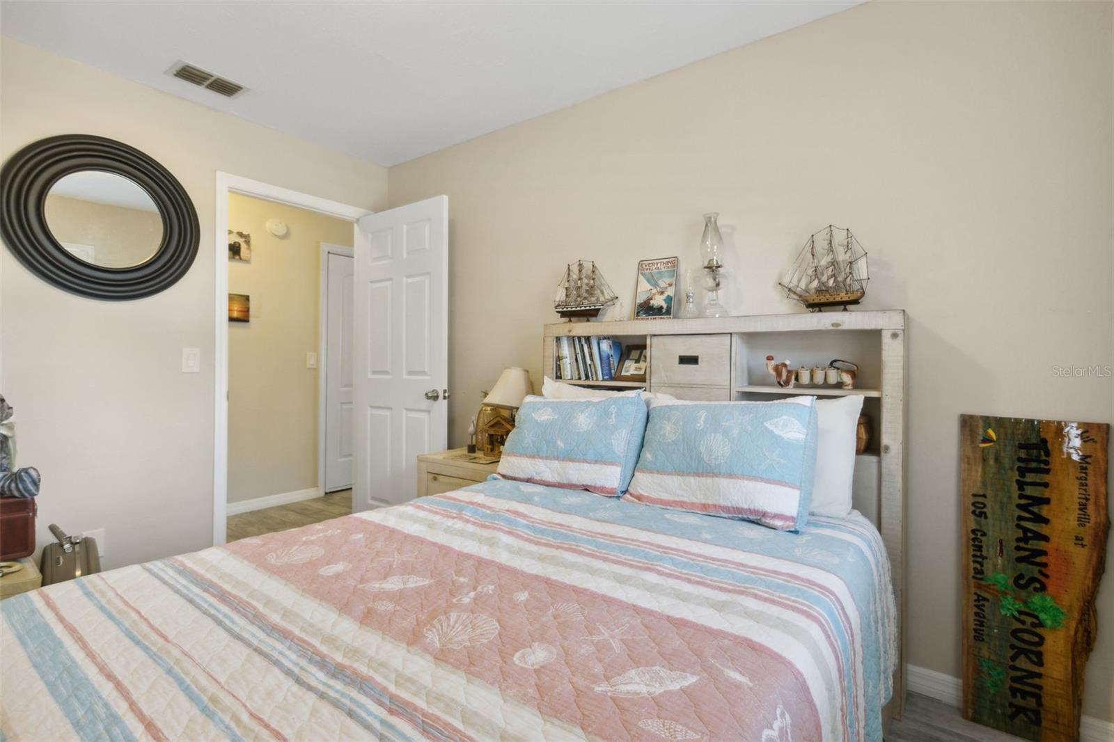 105 CENTRAL AVE, CRESCENT CITY, FL, 32112