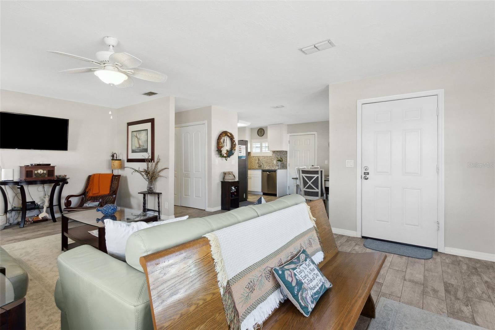 105 CENTRAL AVE, CRESCENT CITY, FL, 32112