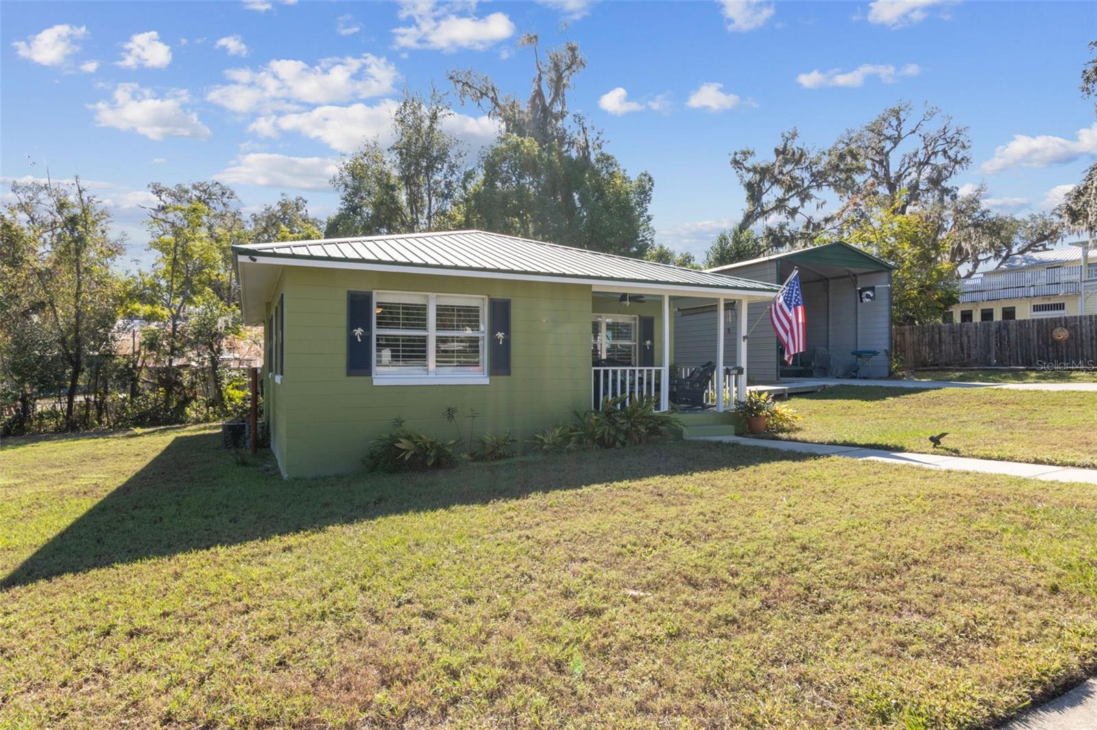 105 CENTRAL AVE, CRESCENT CITY, FL, 32112