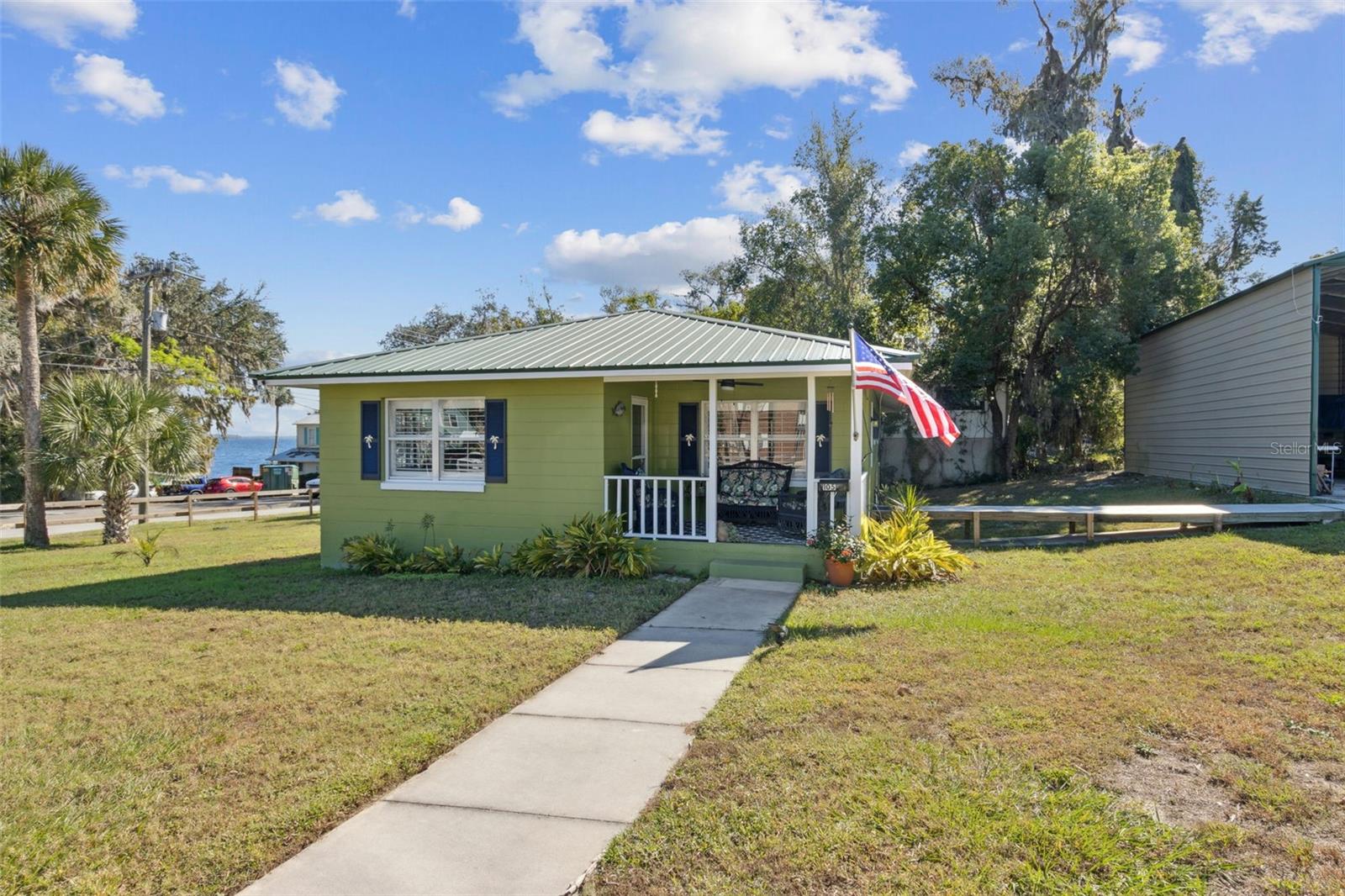 105 CENTRAL AVE, CRESCENT CITY, FL, 32112