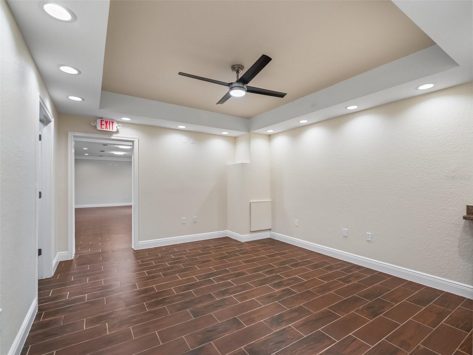 837 S MAIN ST, WILDWOOD, FL, 34785