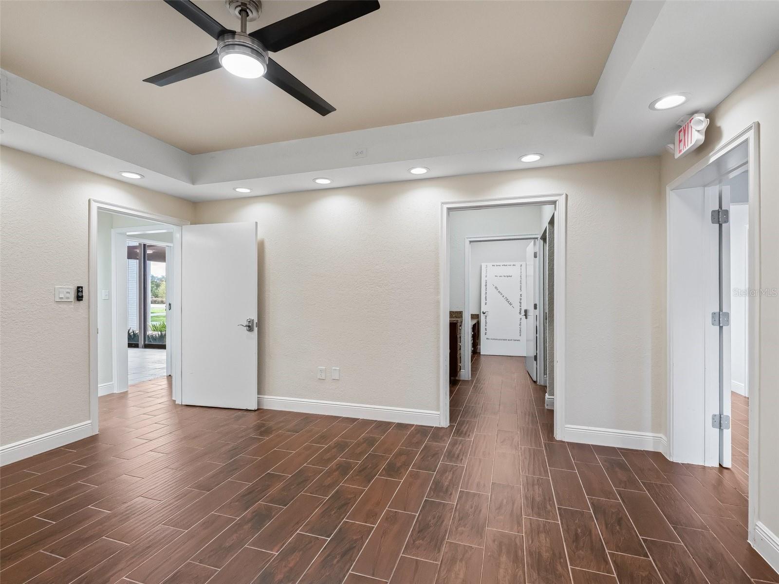 837 S MAIN ST, WILDWOOD, FL, 34785