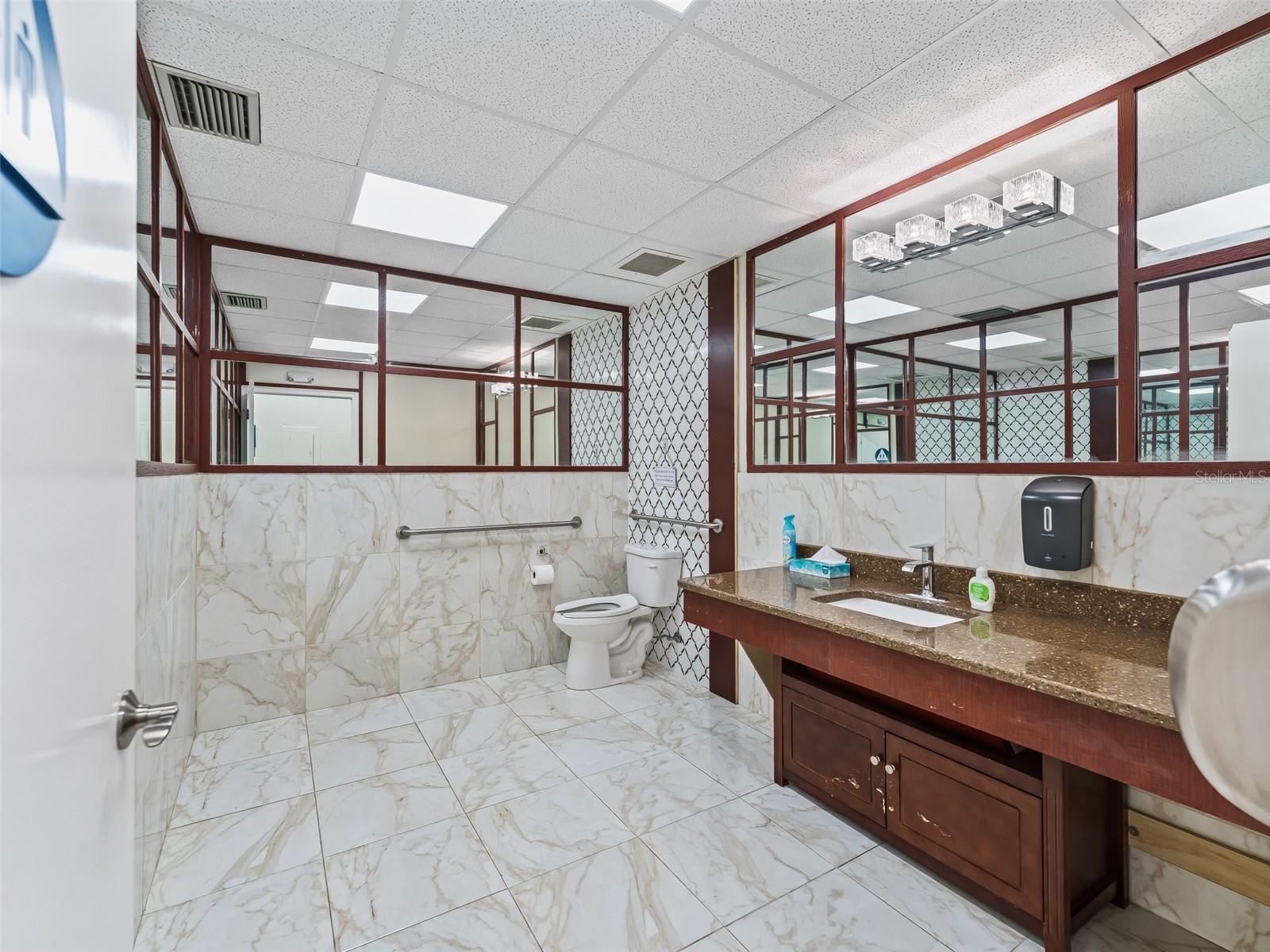 837 S MAIN ST, WILDWOOD, FL, 34785