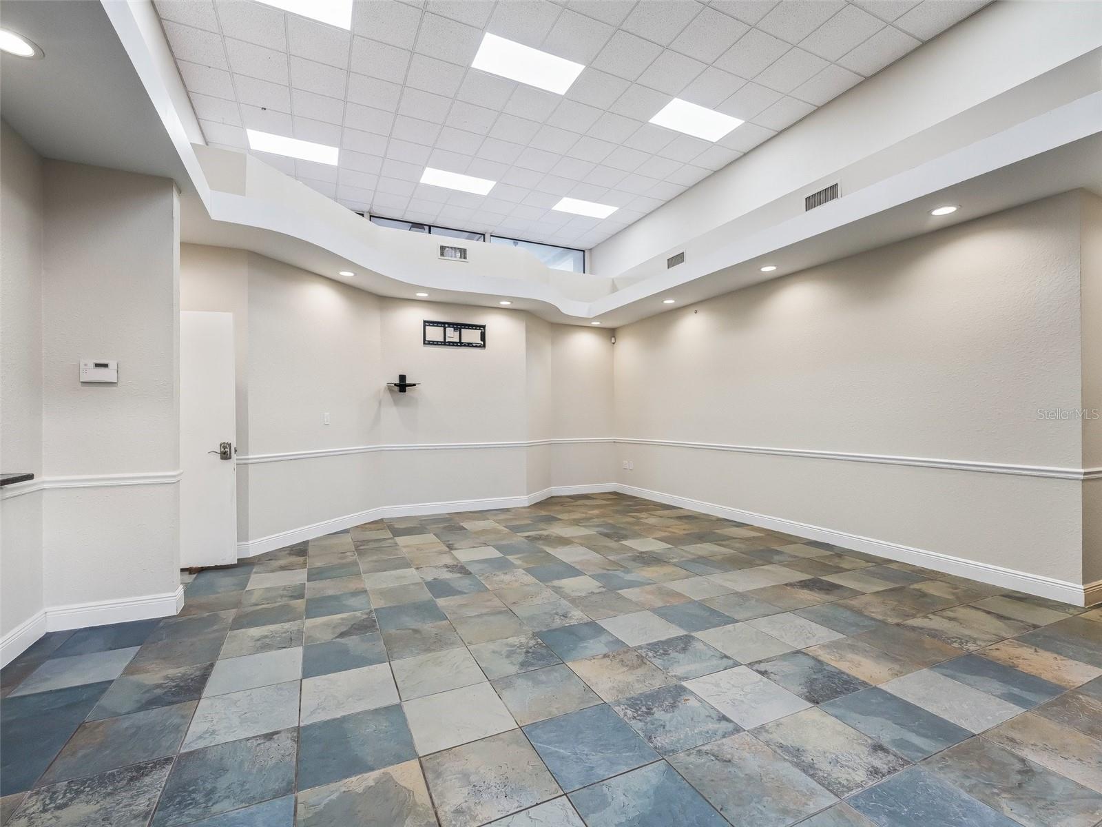 837 S MAIN ST, WILDWOOD, FL, 34785